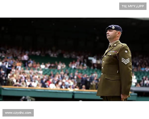 温网中央球场顶棚升级：雨季保障，确保赛事顺利进行
